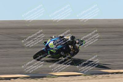 media/Oct-30-2025-Racers Edge (Thu) [[dabbdaf680]]/2-A Group/Session 3 Bowl/